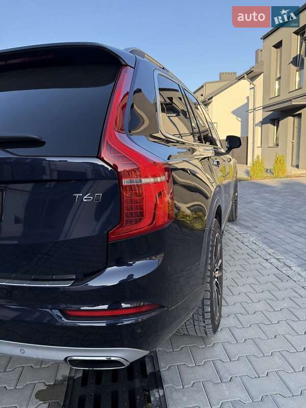 Позашляховик / Кросовер Volvo XC90 2015 в Івано-Франківську