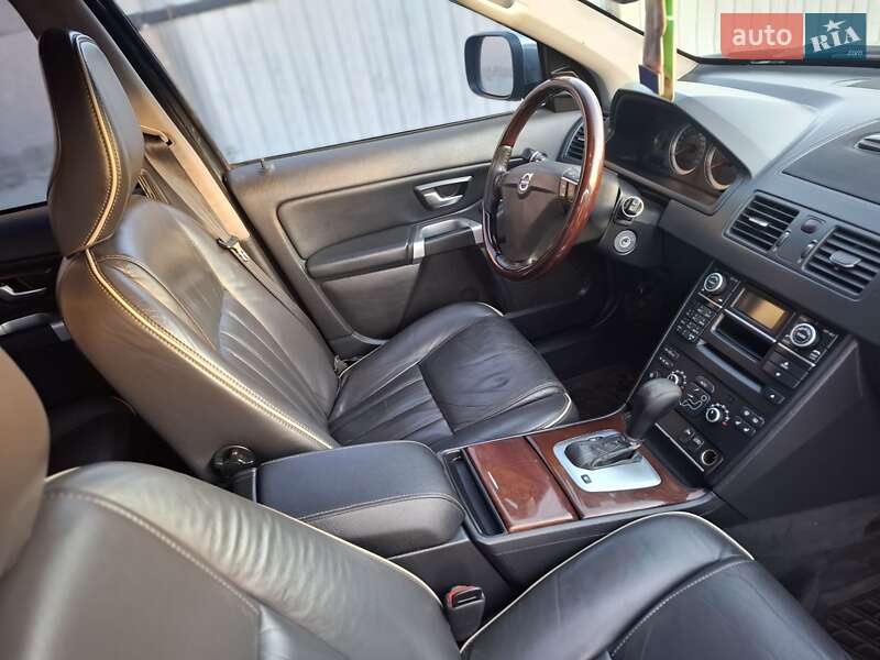 Внедорожник / Кроссовер Volvo XC90 2012 в Житомире фото 31 Внедорожник / Кроссовер Volvo XC90 2012 в Житомире