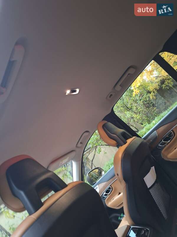 Внедорожник / Кроссовер Volvo XC90 2015 в Днепре фото 7 Внедорожник / Кроссовер Volvo XC90 2015 в Днепре