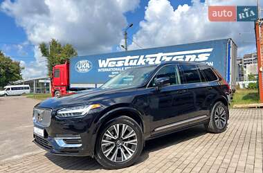 Позашляховик / Кросовер Volvo XC90 2021 в  фото 5 Позашляховик / Кросовер Volvo XC90 2021 в