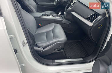 Позашляховик / Кросовер Volvo XC90 2019 в  фото 8 Позашляховик / Кросовер Volvo XC90 2019 в