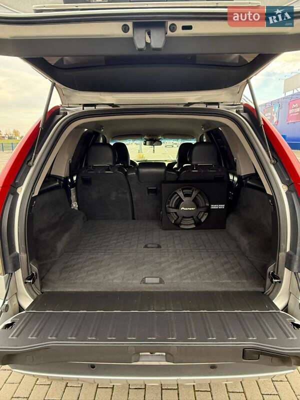 Внедорожник / Кроссовер Volvo XC90 2008 в Нововолынске