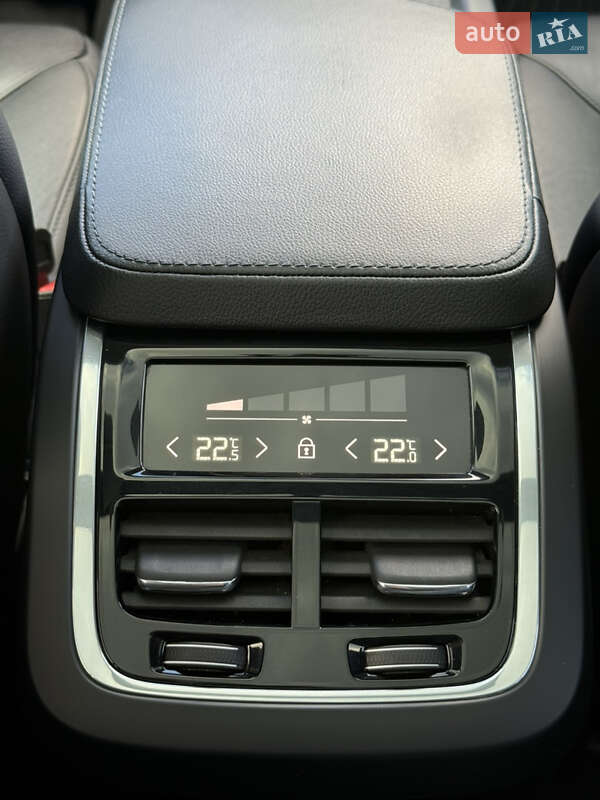 Внедорожник / Кроссовер Volvo XC90 2019 в Черновцах фото 26 Внедорожник / Кроссовер Volvo XC90 2019 в Черновцах