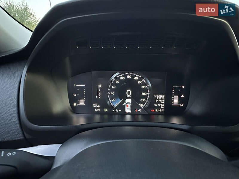 Внедорожник / Кроссовер Volvo XC90 2016 в Дрогобыче фото 28 Внедорожник / Кроссовер Volvo XC90 2016 в Дрогобыче