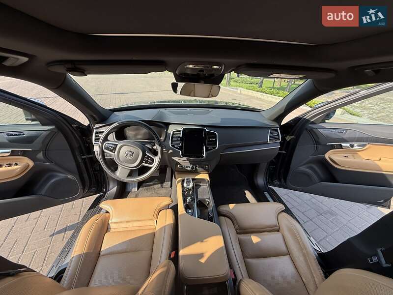 Внедорожник / Кроссовер Volvo XC90 2021 в Киеве