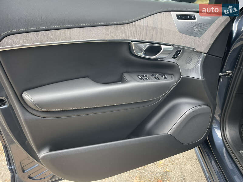 Внедорожник / Кроссовер Volvo XC90 2021 в Киеве фото 14 Внедорожник / Кроссовер Volvo XC90 2021 в Киеве
