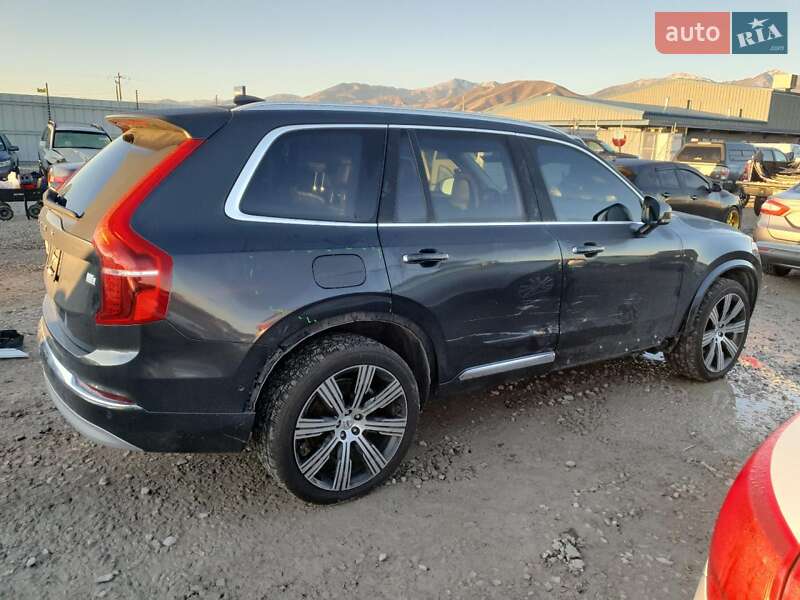 Внедорожник / Кроссовер Volvo XC90 2021 в Киеве