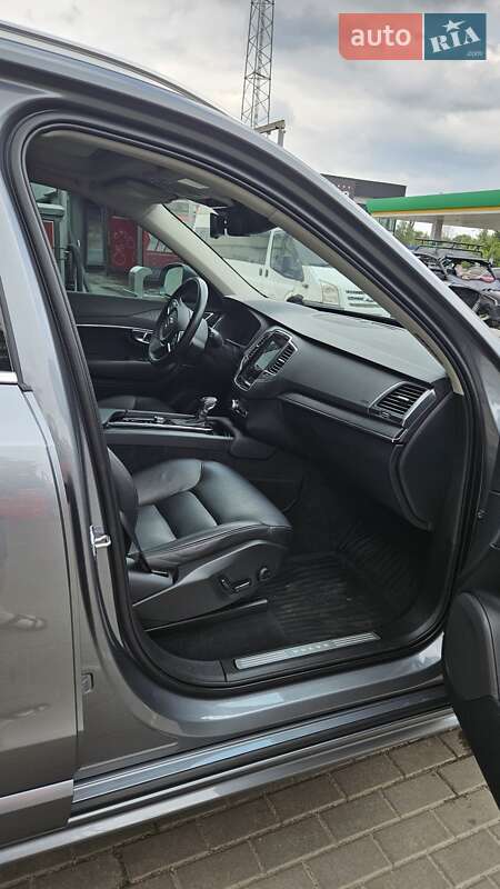 Внедорожник / Кроссовер Volvo XC90 2020 в Киеве