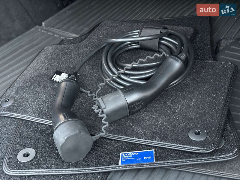 Внедорожник / Кроссовер Volvo XC90 2021 в Киеве фото 24 Внедорожник / Кроссовер Volvo XC90 2021 в Киеве