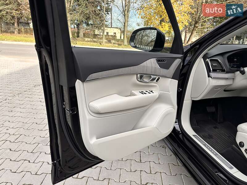 Позашляховик / Кросовер Volvo XC90 2024 в Самборі