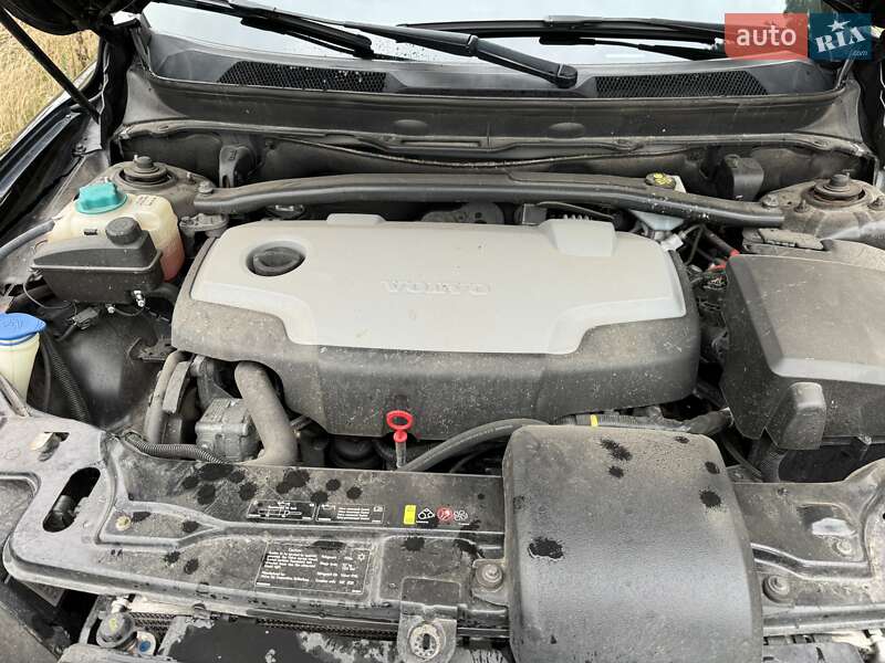 Внедорожник / Кроссовер Volvo XC90 2014 в Дубровице