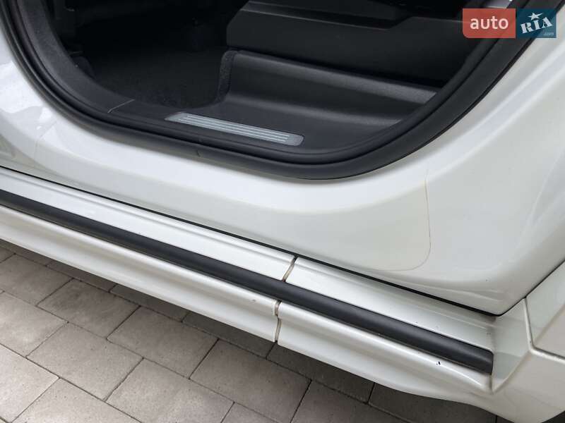 Позашляховик / Кросовер Volvo XC90 2019 в Києві