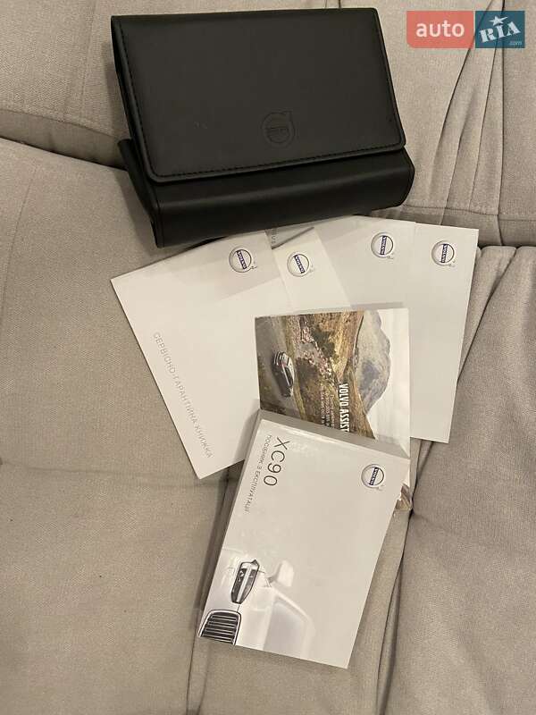 Позашляховик / Кросовер Volvo XC90 2019 в Києві