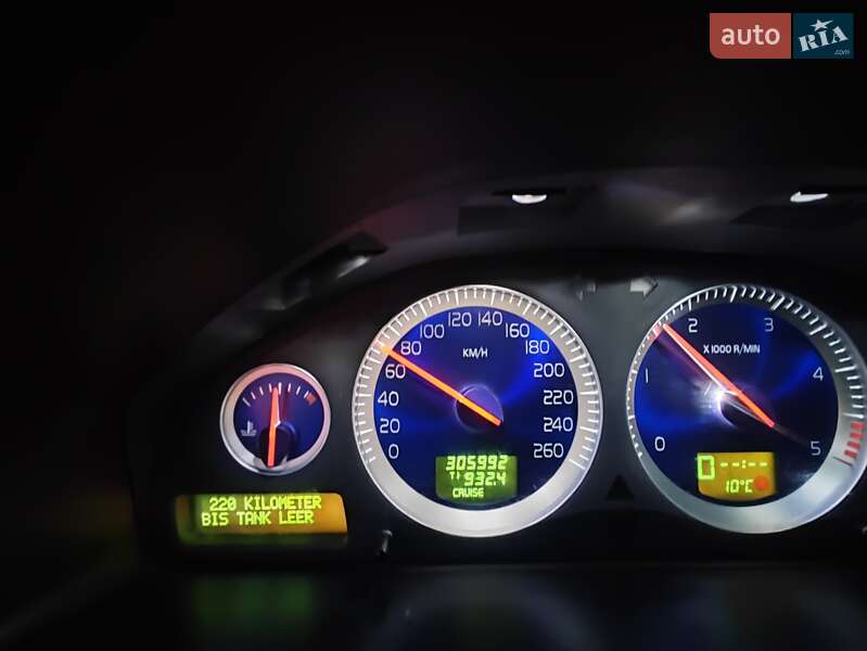 Внедорожник / Кроссовер Volvo XC90 2010 в Берегово фото 10 Внедорожник / Кроссовер Volvo XC90 2010 в Берегово