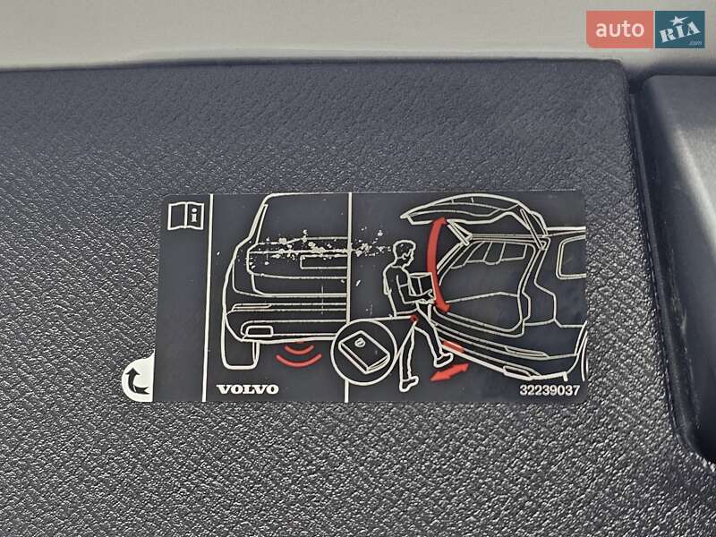 Позашляховик / Кросовер Volvo XC90 2020 в Львові фото 23 Позашляховик / Кросовер Volvo XC90 2020 в Львові