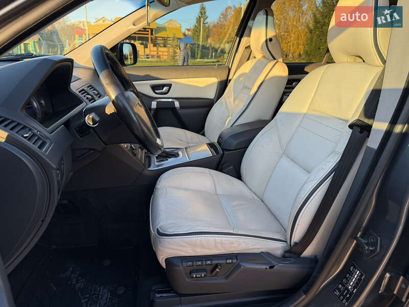 Внедорожник / Кроссовер Volvo XC90 2010 в Тернополе фото 19 Внедорожник / Кроссовер Volvo XC90 2010 в Тернополе