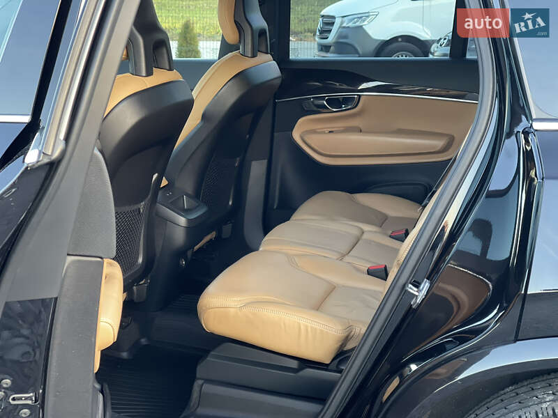 Позашляховик / Кросовер Volvo XC90 2016 в Чернівцях фото 27 Позашляховик / Кросовер Volvo XC90 2016 в Чернівцях