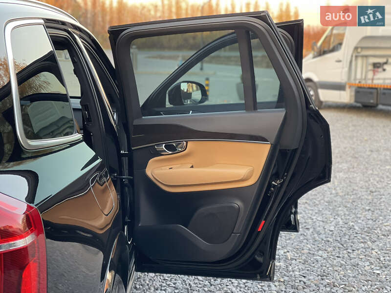 Позашляховик / Кросовер Volvo XC90 2016 в Чернівцях фото 32 Позашляховик / Кросовер Volvo XC90 2016 в Чернівцях