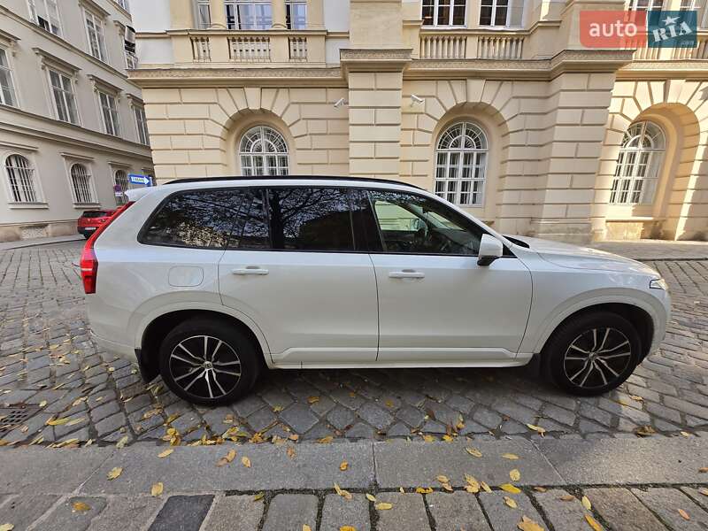 Позашляховик / Кросовер Volvo XC90 2019 в Києві фото 19 Позашляховик / Кросовер Volvo XC90 2019 в Києві