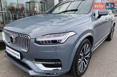Внедорожник / Кроссовер Volvo XC90 2021 в Киеве