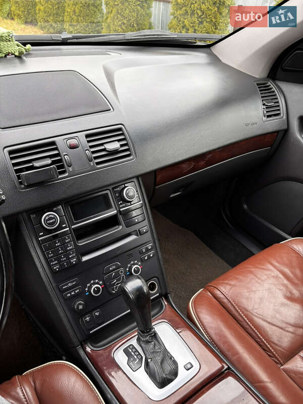 Внедорожник / Кроссовер Volvo XC90 2012 в Ивано-Франковске фото 22 Внедорожник / Кроссовер Volvo XC90 2012 в Ивано-Франковске