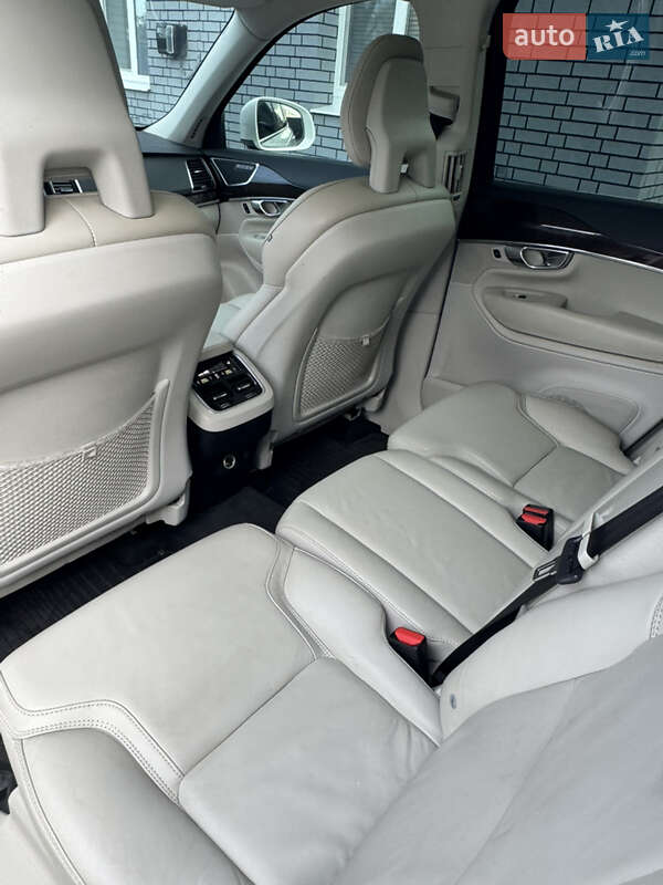 Внедорожник / Кроссовер Volvo XC90 2016 в Кривом Роге фото 9 Внедорожник / Кроссовер Volvo XC90 2016 в Кривом Роге