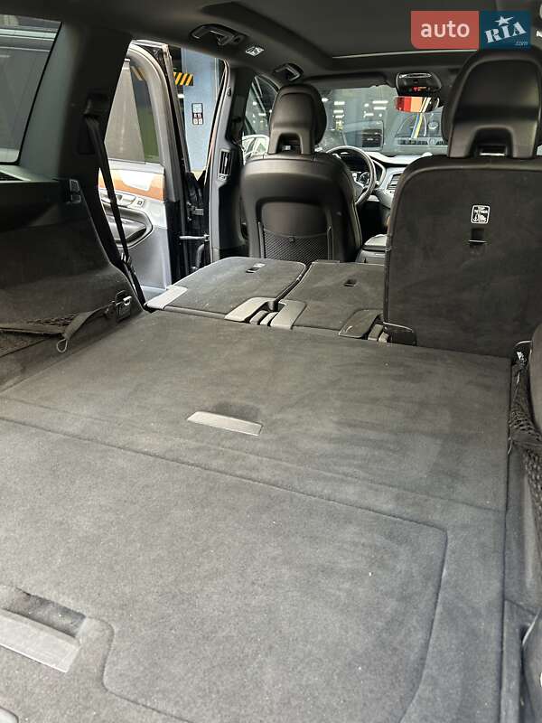 Внедорожник / Кроссовер Volvo XC90 2016 в Киеве