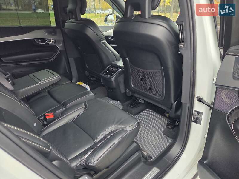 Внедорожник / Кроссовер Volvo XC90 2020 в Киеве