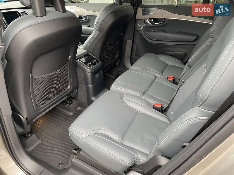 Внедорожник / Кроссовер Volvo XC90 2020 в Киеве