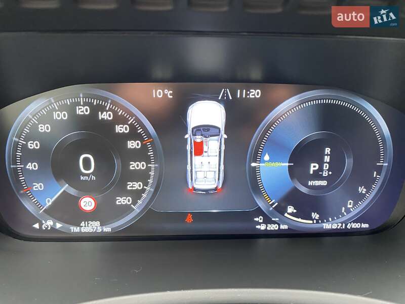 Внедорожник / Кроссовер Volvo XC90 2020 в Киеве