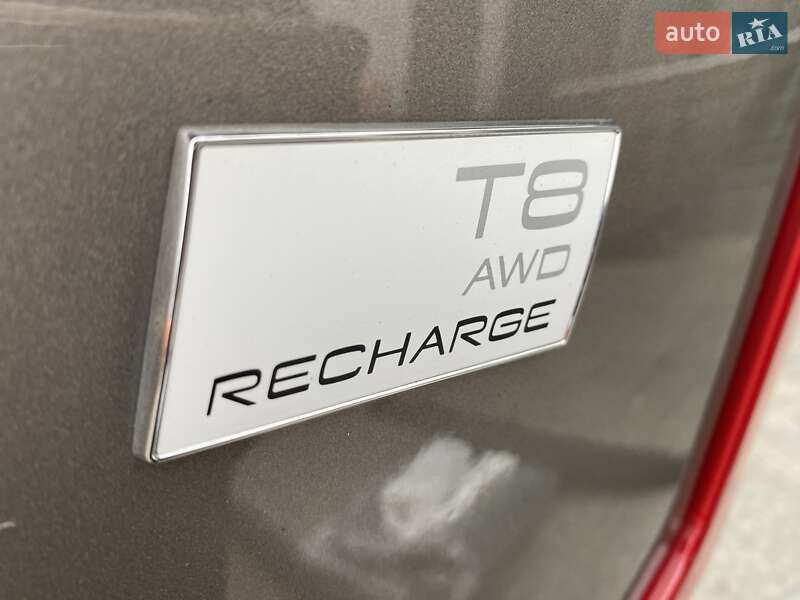 Внедорожник / Кроссовер Volvo XC90 2020 в Киеве