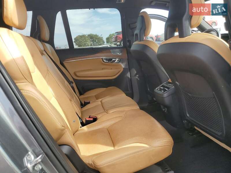 Внедорожник / Кроссовер Volvo XC90 2017 в Киеве