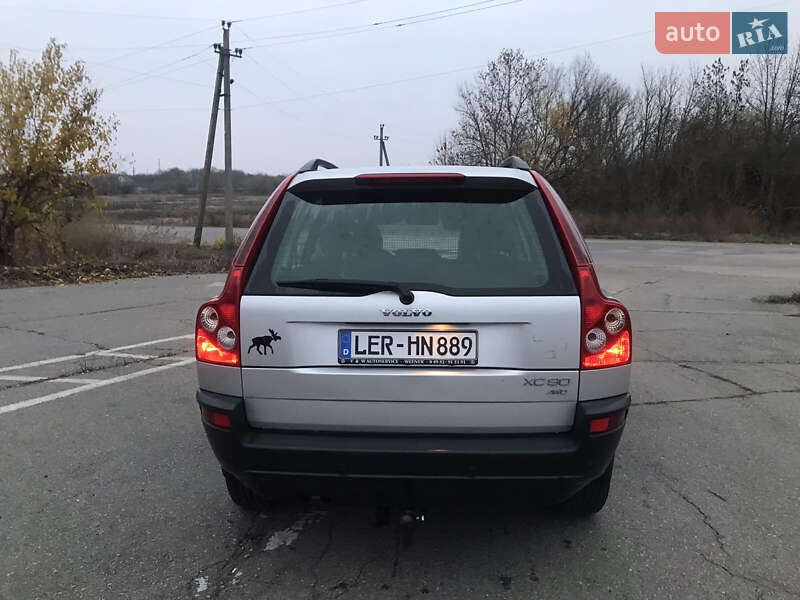 Внедорожник / Кроссовер Volvo XC90 2004 в Киеве