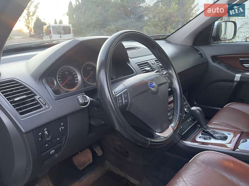 Внедорожник / Кроссовер Volvo XC90 2012 в Радивилове