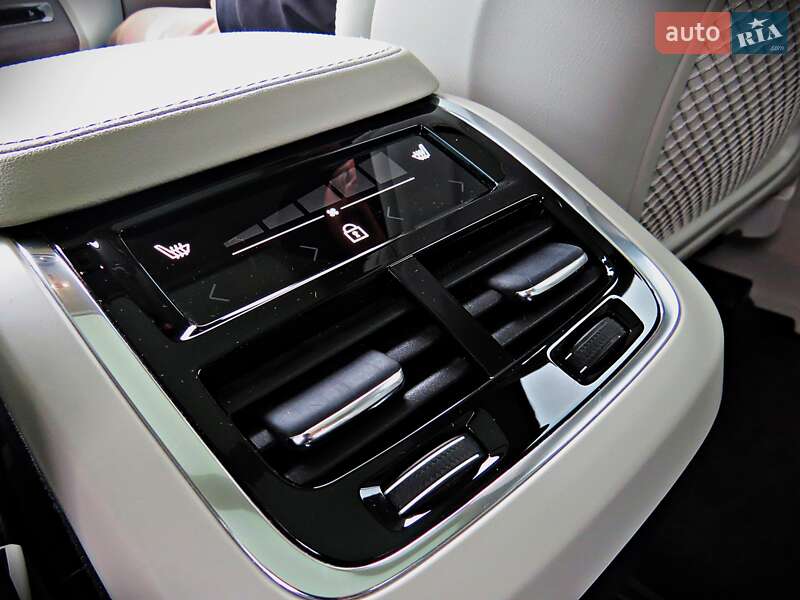 Внедорожник / Кроссовер Volvo XC90 2021 в Черкассах