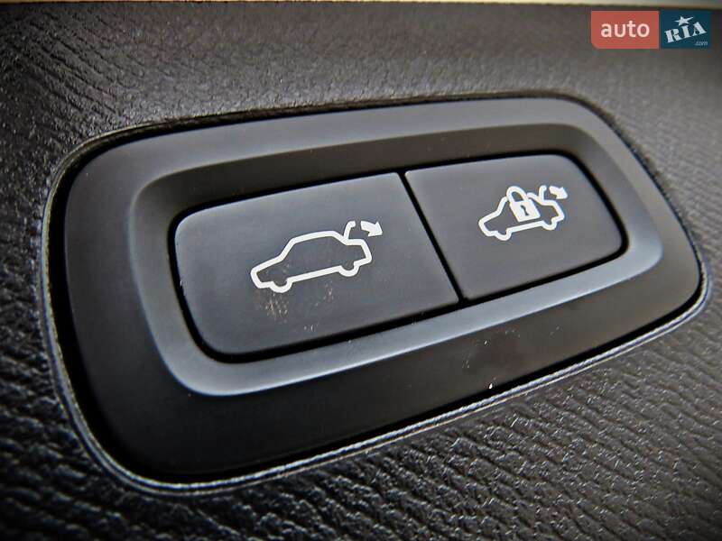 Внедорожник / Кроссовер Volvo XC90 2021 в Черкассах