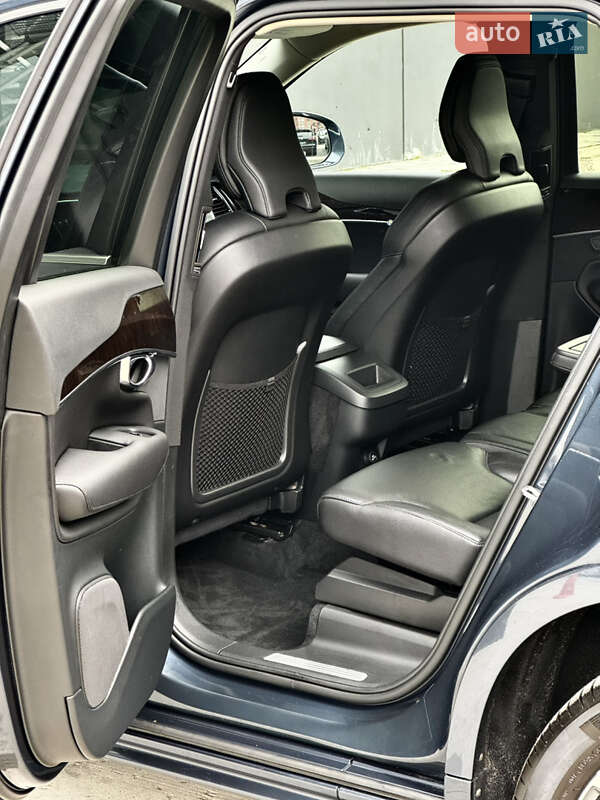 Позашляховик / Кросовер Volvo XC90 2018 в Києві