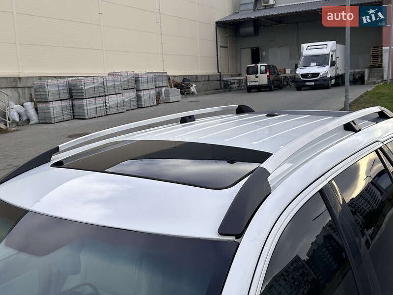 Внедорожник / Кроссовер Volvo XC90 2010 в Львове