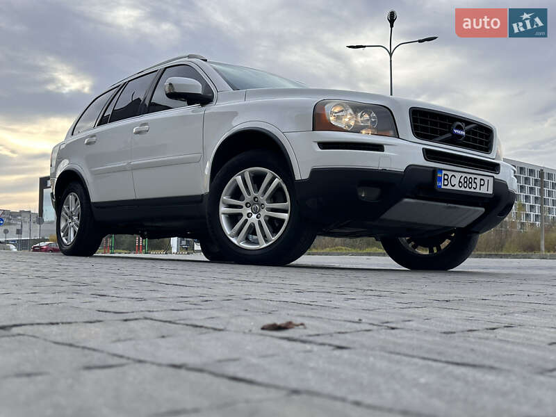 Внедорожник / Кроссовер Volvo XC90 2010 в Львове