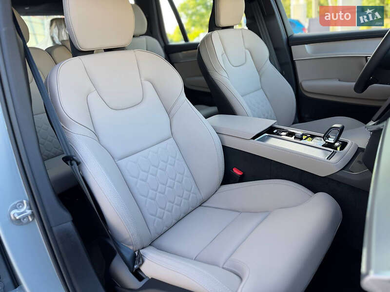 Внедорожник / Кроссовер Volvo XC90 2025 в Николаеве
