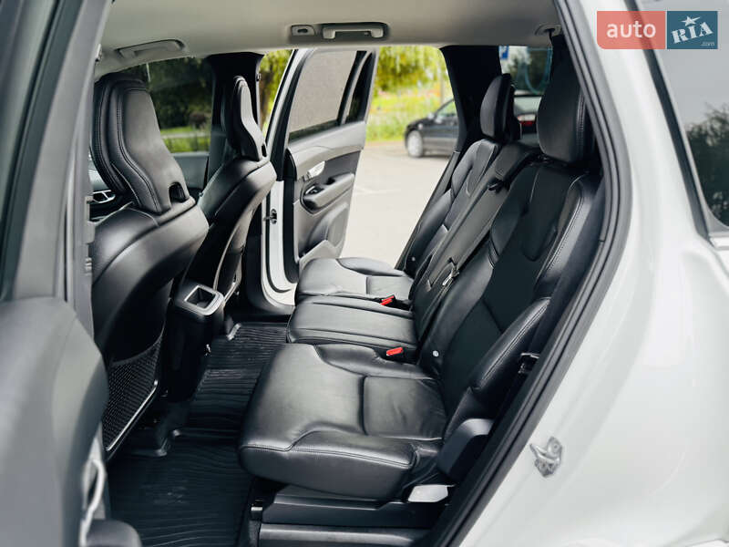 Внедорожник / Кроссовер Volvo XC90 2017 в Здолбунове