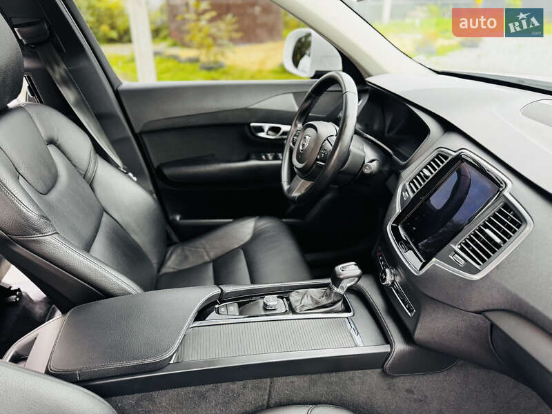 Внедорожник / Кроссовер Volvo XC90 2017 в Здолбунове