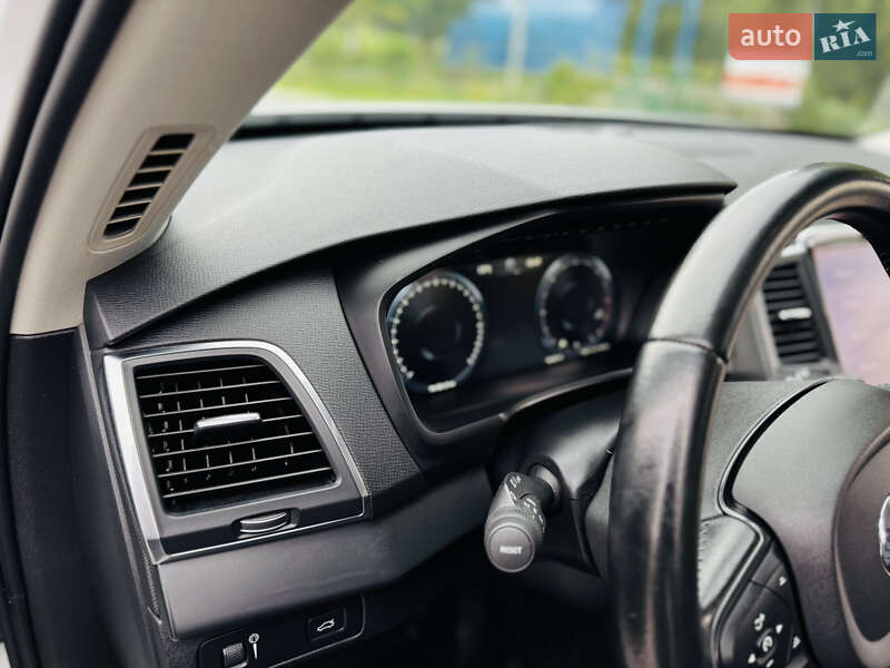 Внедорожник / Кроссовер Volvo XC90 2017 в Здолбунове