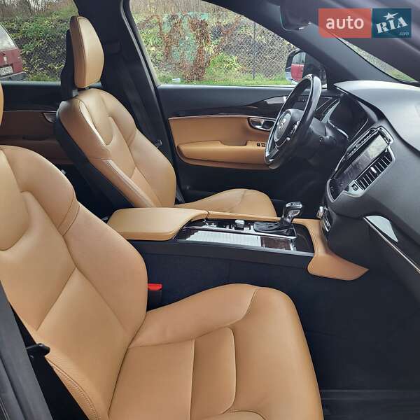 Позашляховик / Кросовер Volvo XC90 2017 в Тернополі фото 6 Позашляховик / Кросовер Volvo XC90 2017 в Тернополі