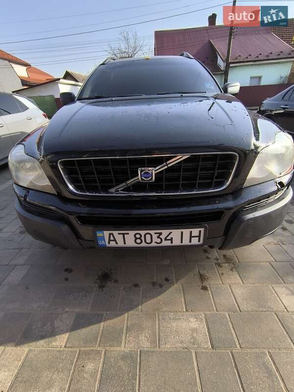 Volvo XC90 2004