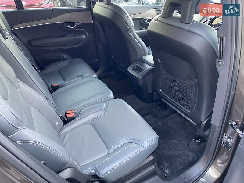 Позашляховик / Кросовер Volvo XC90 2021 в Києві фото 17 Позашляховик / Кросовер Volvo XC90 2021 в Києві