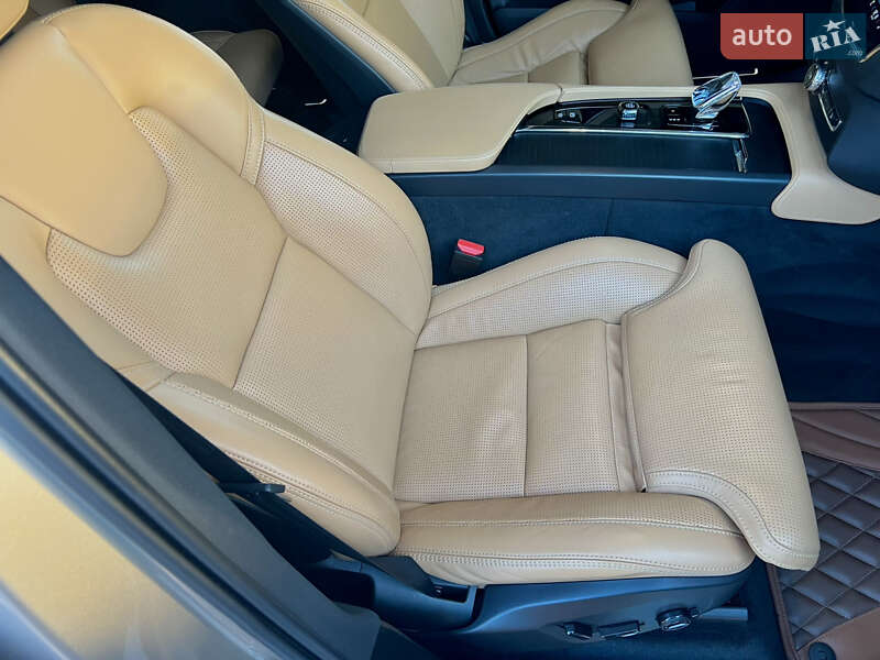 Позашляховик / Кросовер Volvo XC90 2023 в Києві фото 52 Позашляховик / Кросовер Volvo XC90 2023 в Києві