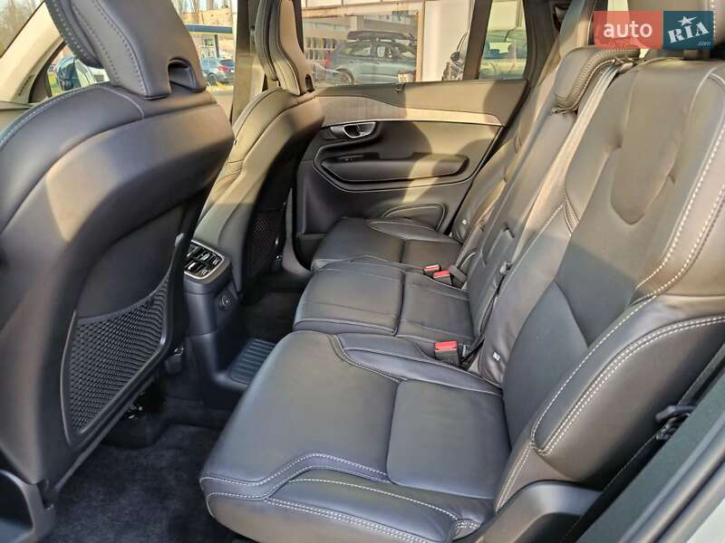 Внедорожник / Кроссовер Volvo XC90 2024 в Киеве