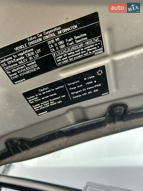 Внедорожник / Кроссовер Volvo XC90 2018 в Киеве