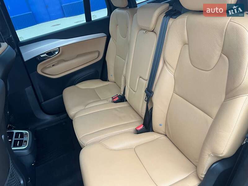 Внедорожник / Кроссовер Volvo XC90 2017 в Тернополе